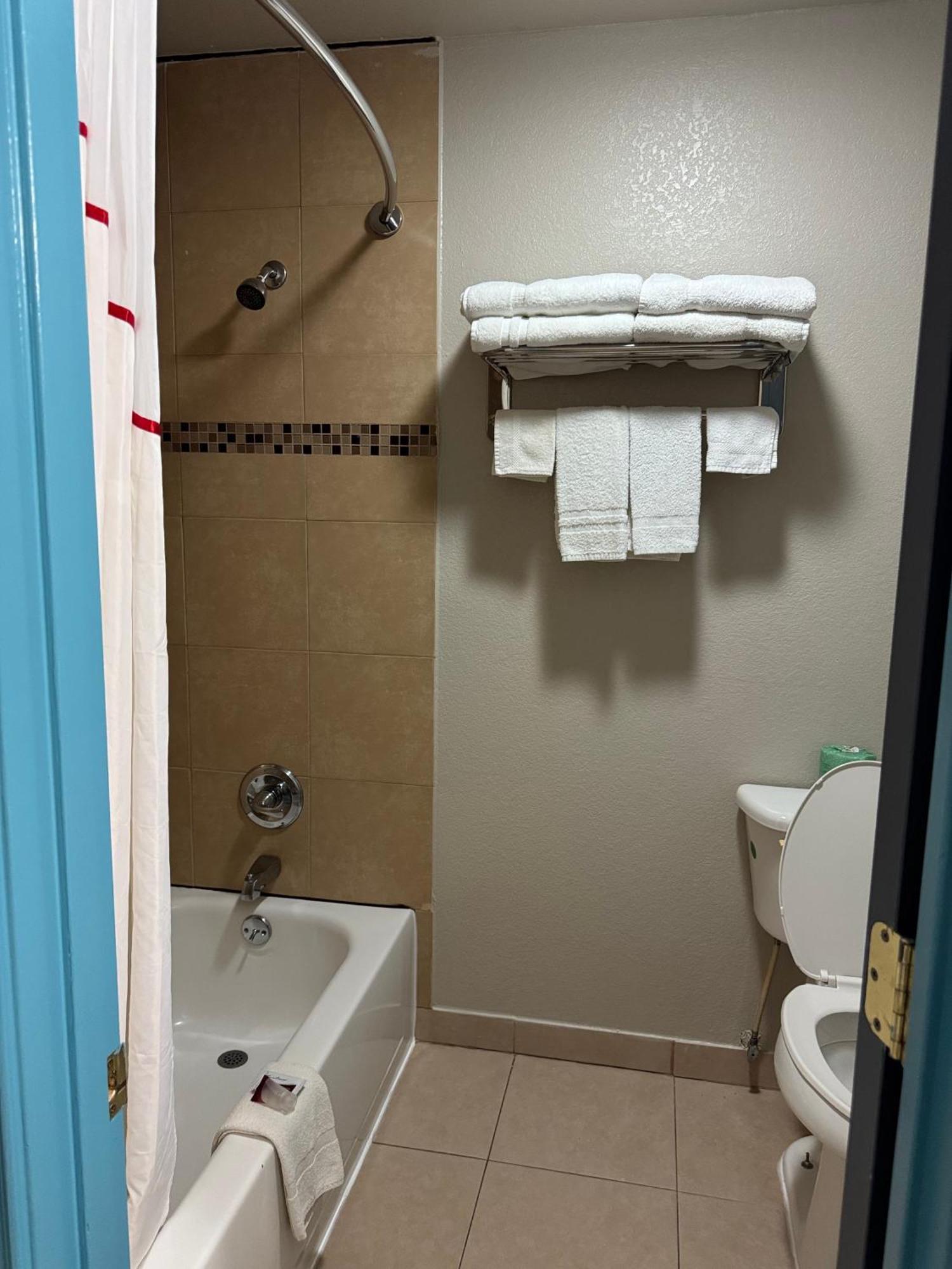Executive Inn Crystal City エクステリア 写真